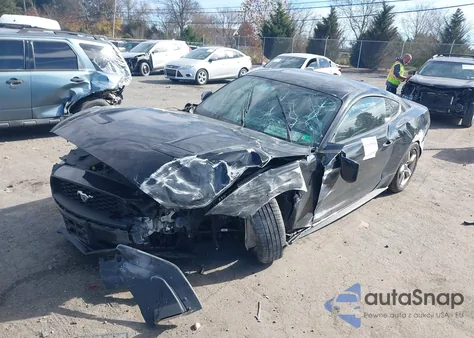 2019 Ford Mustang Ecoboost z USA, uszkodzony, nr VIN 1FA6P8TH1K5147204